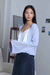 Flute Trumpet Sleeves Cardigan Powder Blue (Backorder)