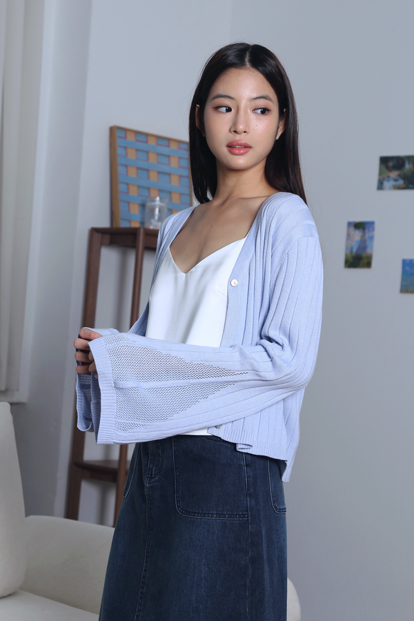 Flute Trumpet Sleeves Cardigan Powder Blue (Backorder)