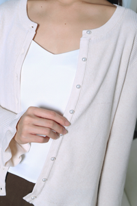 Golden Girl Pearl Cardigan Malt