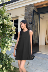 Hara Sleeveless Bubble Dress Black