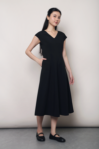 Highbury Panel Shift Midi Dress Black