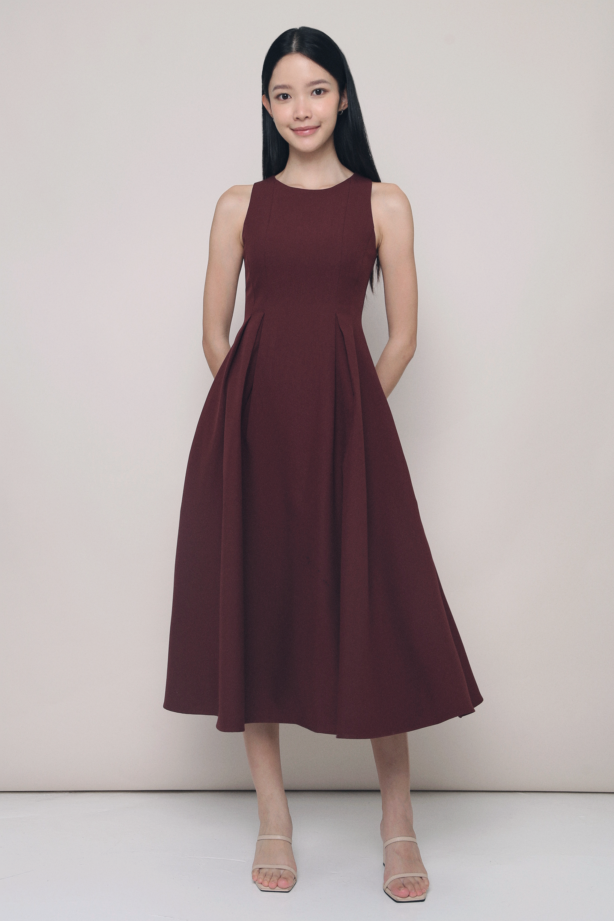 Lara Pleated Occasion Dress Burgundy