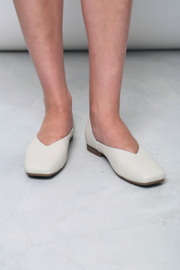 Mollie V2 Leather Shoes Cream (Restock)
