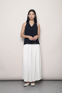 Refined Sleeveless Blouse Navy