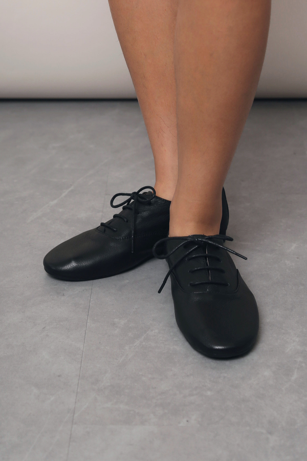Scholar Lace Flats Black