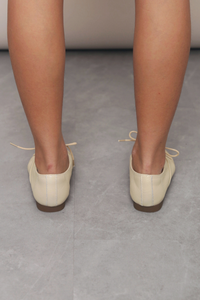 Scholar Lace Flats Cream