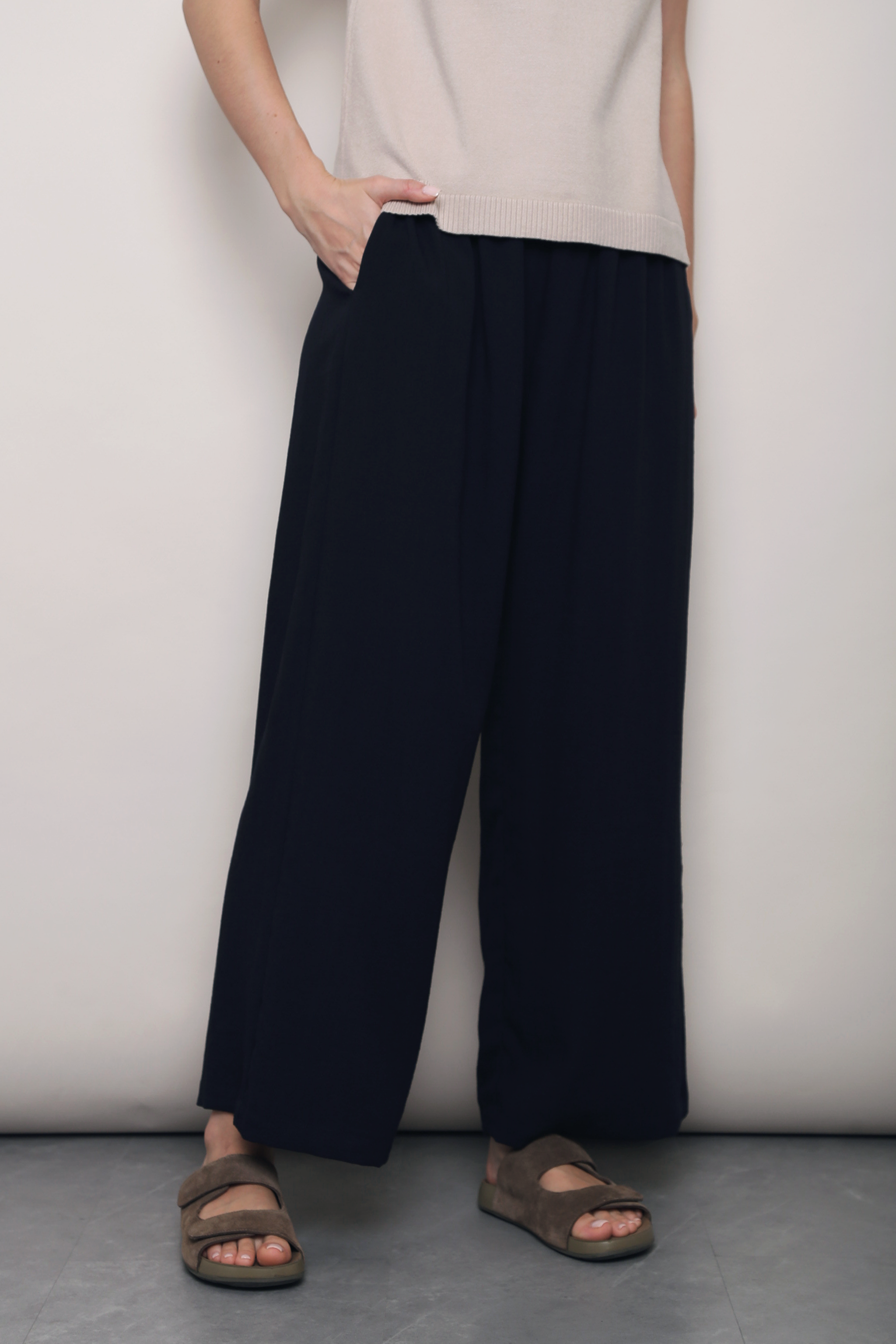 (Petite) Slow Dance Linen Pants Navy (Backorder)