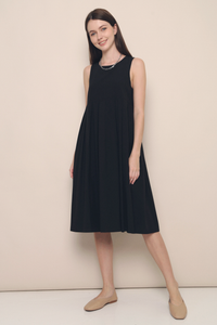 Veda Wide Pleat Midi Dress Black