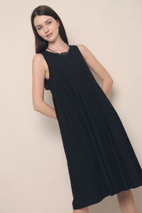 Veda Wide Pleat Midi Dress Black