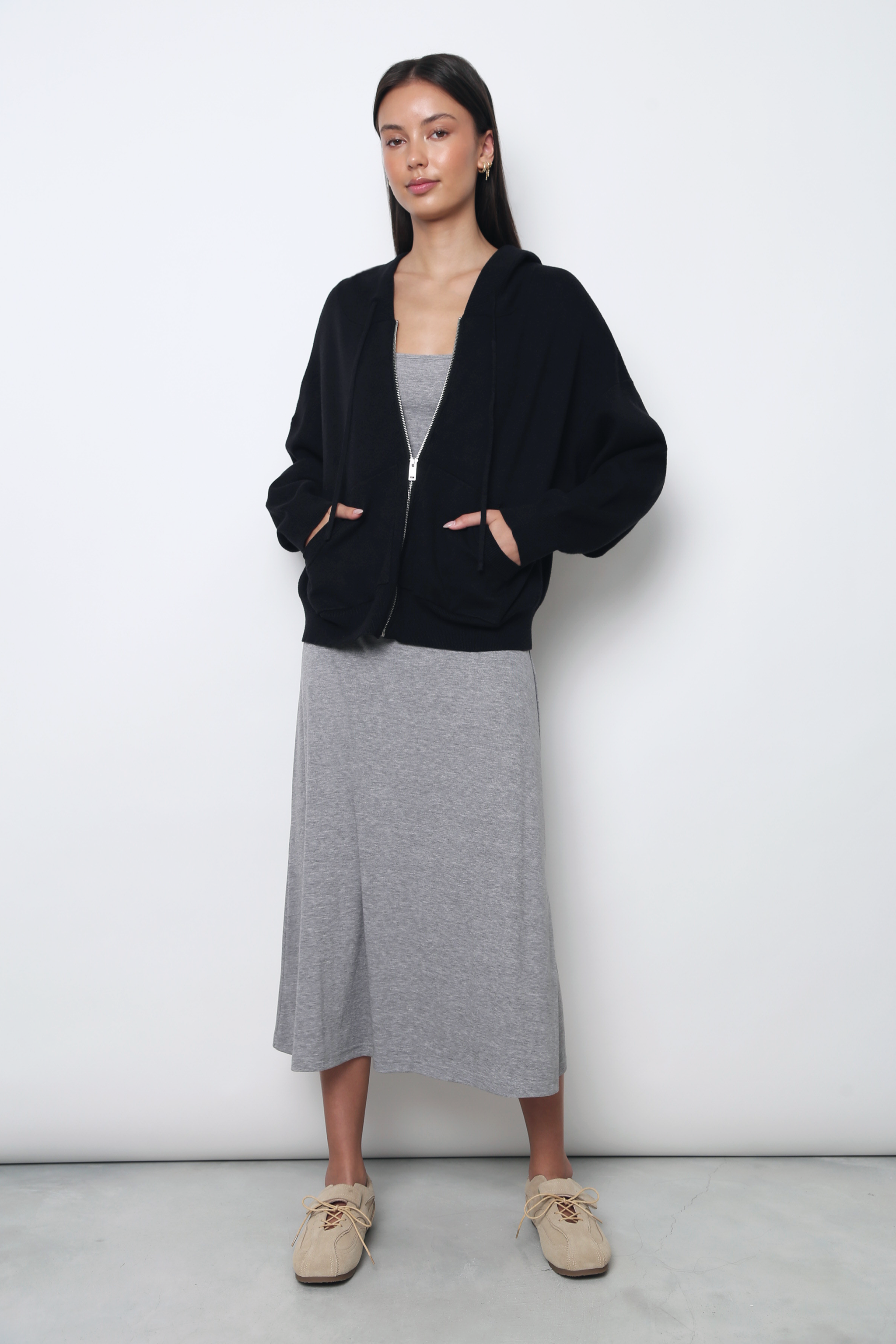 Warm Hug V2 Knit Hoodie Black (Backorder)