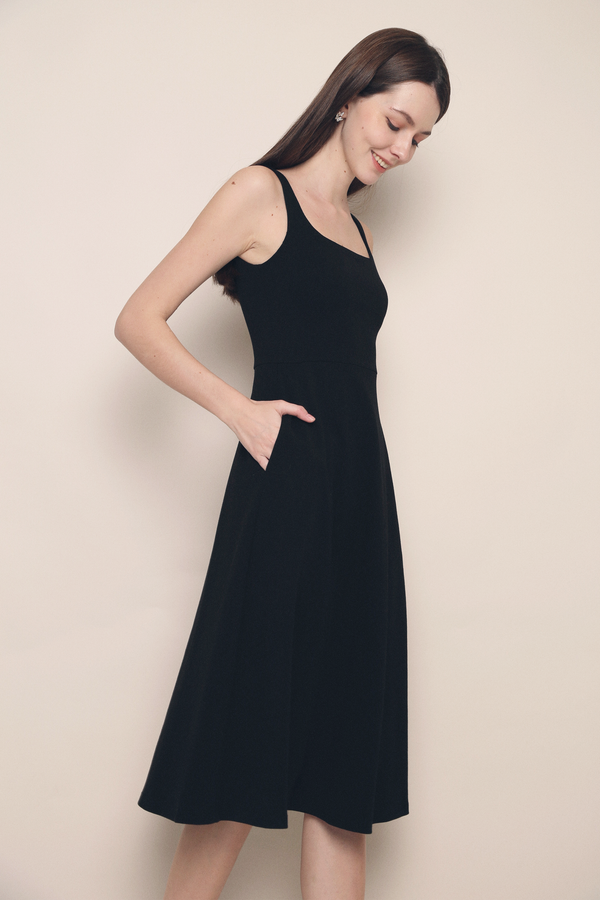 Zorica Fit & Flare Midaxi Dress Black